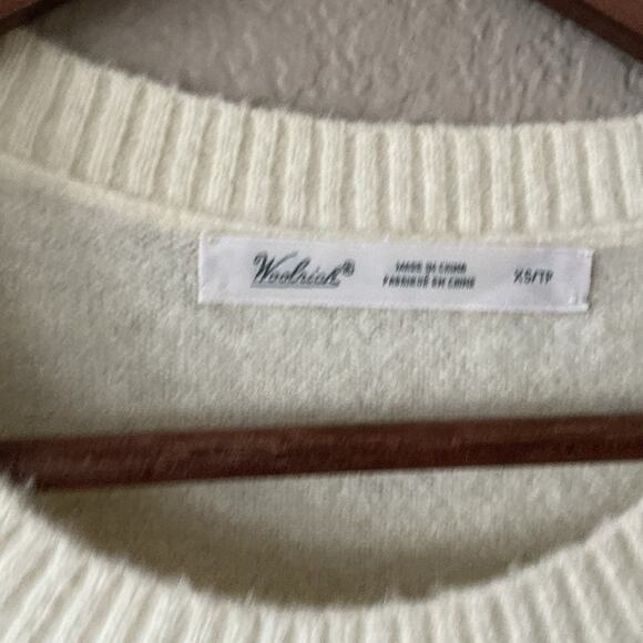 Woolrich Ivory Polar Bear Wool Blend Sweater Women's XS Pullover Knit Red Hat - Picture 2 of 12